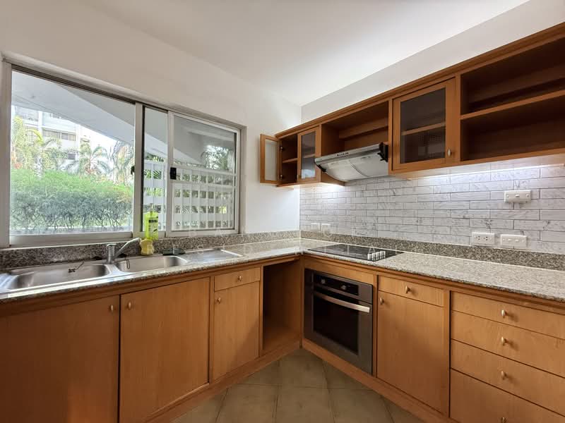 Esmeralda Apartments, Bangkok, Soi Ngamduphli, Rama 4 Road, Thung Maha Mek, Sathon, Bangkok, 2 Bedrooms, 240 sqm, Apartment For Rent, by Bangkok Residential, 500440714 - DDproperty.com