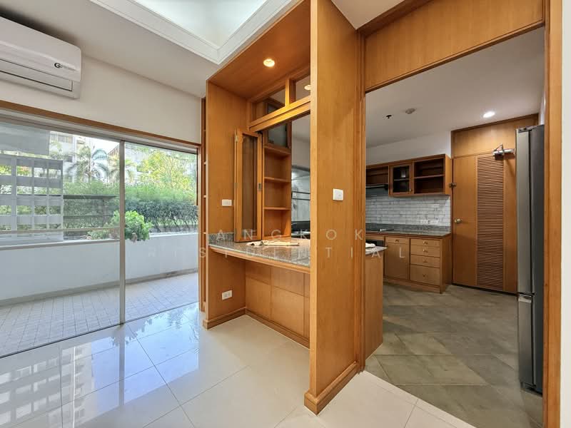 Esmeralda Apartments : เอสเมอรัลด้า อพาร์ทเม้นท์, กรุงเทพ, ซอยงามดูพลี ถนนพระราม 4, ทุ่งมหาเมฆ, สาทร, กรุงเทพ, 240 ตร.ม., อพาร์ทเมนท์ ให้เช่า, โดย Bangkok Residential, 500440714 - DDproperty.com