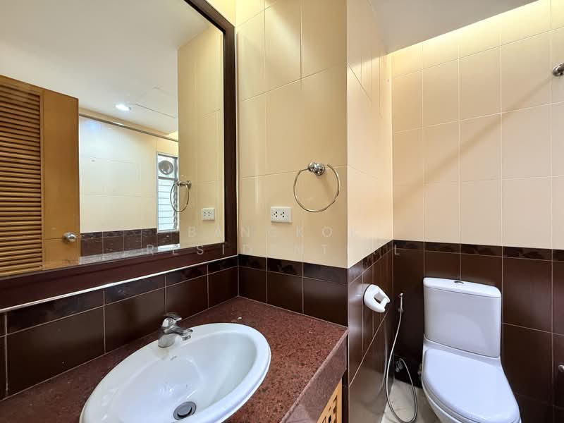 Esmeralda Apartments, Bangkok, Soi Ngamduphli, Rama 4 Road, Thung Maha Mek, Sathon, Bangkok, 2 Bedrooms, 240 sqm, Apartment For Rent, by Bangkok Residential, 500440714 - DDproperty.com