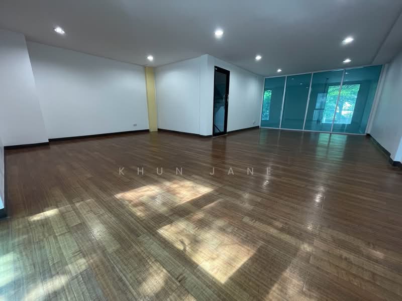 Home Office for Rent – Town in Town (SPSJP523), Bangkok, ทาวน์อินทวน์ซอย 9, Phlapphla, Wang Thonglang, Bangkok, 4 Bedrooms, 300 sqm, Townhouse For Rent, by Khun Jane, 500440716 - DDproperty.com