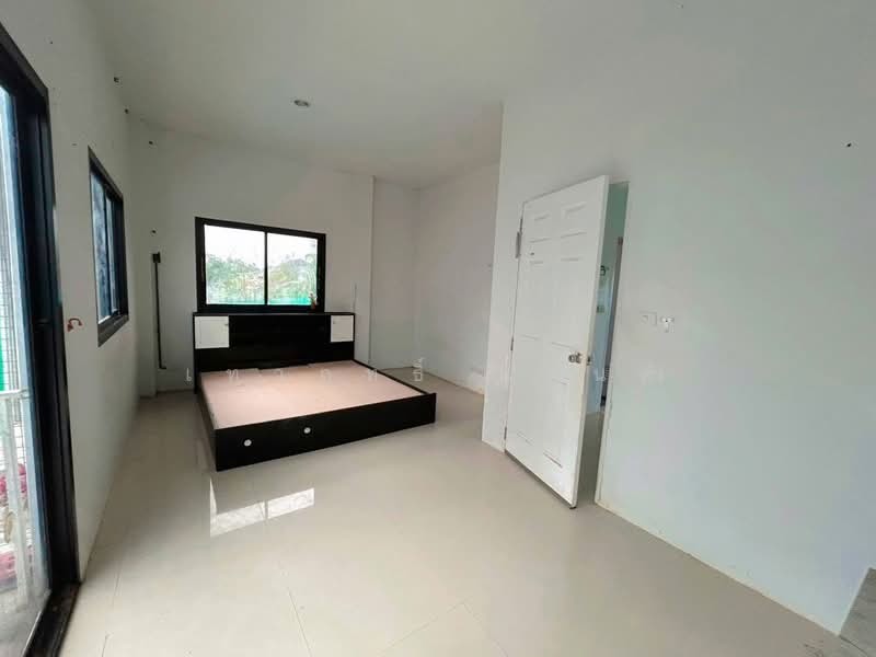 หมู่บ้านเอกสิริ สุวินทวงค์, Chachoengsao, Khlong Udomchonchon, Muang Chachoengsao, Chachoengsao, 3 Bedrooms, 125 sqm, Townhouse For Sale, by เทวฤทธิ์ แผ่นคำ, 500440720 - DDproperty.com