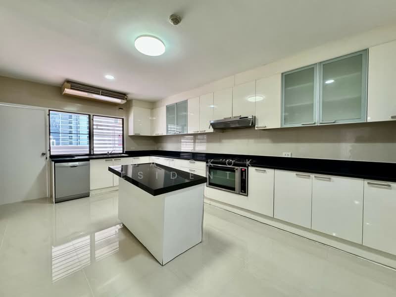 GM Mansion, Bangkok, 5 Soi Sukhumvit 30, Khlong Tan Nua, Watthana, Bangkok, 3 Bedrooms, 380 sqm, Apartment For Rent, by Bangkok Residential, 500440762 - DDproperty.com