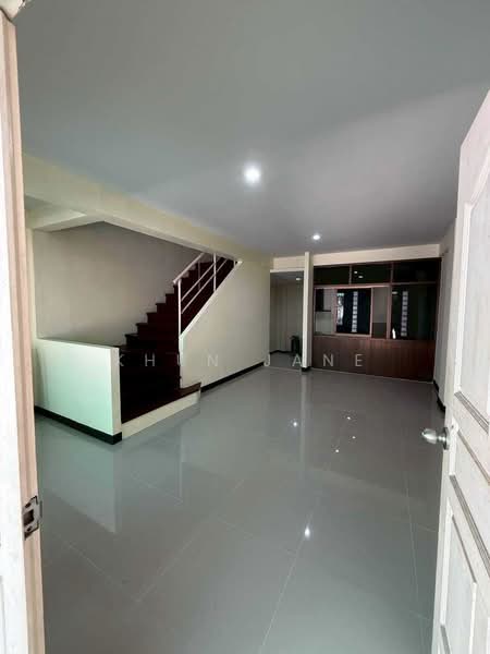 Townhouse for Rent Near BTS Udom Suk / BTS Punnawithi (SPSJP526), Bangkok, วชิรธรรม ซอย6, Bang Na Nuea, Bang Na, Bangkok, 2 Bedrooms, 160 sqm, Townhouse For Rent, by Khun Jane, 500440764 - DDproperty.com