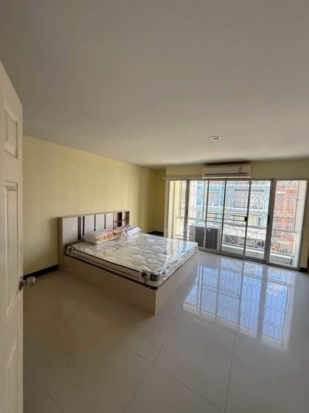 Townhouse for Rent Near BTS Udom Suk / BTS Punnawithi (SPSJP526), Bangkok, วชิรธรรม ซอย6, Bang Na Nuea, Bang Na, Bangkok, 2 Bedrooms, 160 sqm, Townhouse For Rent, by Khun Jane, 500440764 - DDproperty.com