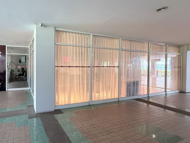 พื้นที่ให้เช่า พระราม 9 RCA : Space for rent, Rama 9 RCA, กรุงเทพ, บางกะปิ, ห้วยขวาง, กรุงเทพ, 100 ตร.ม., พื้นที่ขายของ ให้เช่า, โดย TOAH T., 500440771 - DDproperty.com