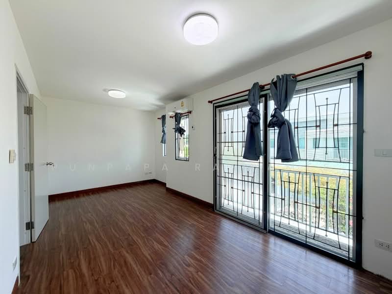 The connect 15 onnut, Bangkok, Soi 1, Prawet, Bangkok, 3 Bedrooms, 100 sqm, Townhouse For Sale, by Punpapa Rassamee, 500440772 - DDproperty.com