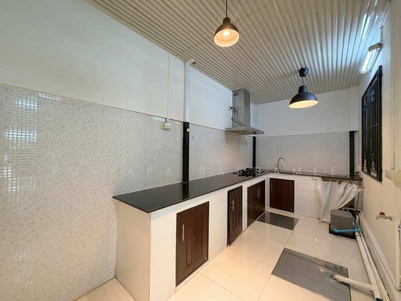 The connect 15 onnut, Bangkok, Soi 1, Prawet, Bangkok, 3 Bedrooms, 100 sqm, Townhouse For Sale, by Punpapa Rassamee, 500440772 - DDproperty.com