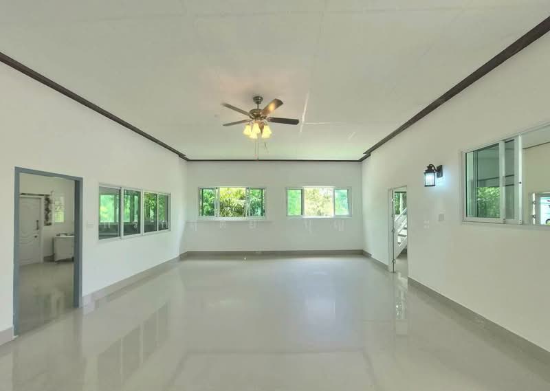 บ้านเดี่ยว 2 ชั้น ( สร้างเอง ) 222.3 ตารางวา ซอยรังสิต-นครนายก 31 (บงกช59), Pathum Thani, รังสิต-นครนายก 31, Khlong Song, Khlong Luang, Pathum Thani, 4 Bedrooms, 330 sqm, Single Detached House For Sale, by กรกฤตย์ บุญสระ, 500440782 - DDproperty.com