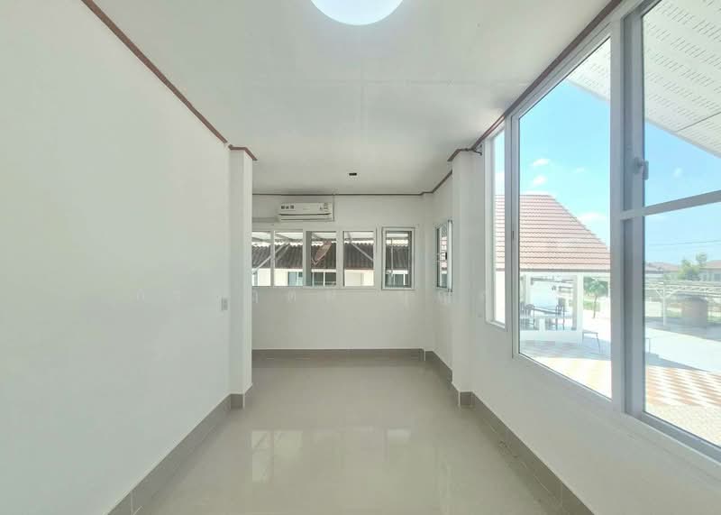 บ้านเดี่ยว 2 ชั้น ( สร้างเอง ) 222.3 ตารางวา ซอยรังสิต-นครนายก 31 (บงกช59), Pathum Thani, รังสิต-นครนายก 31, Khlong Song, Khlong Luang, Pathum Thani, 4 Bedrooms, 330 sqm, Single Detached House For Sale, by กรกฤตย์ บุญสระ, 500440782 - DDproperty.com