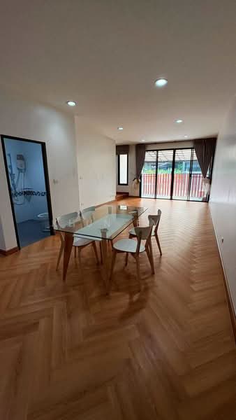 Townhouse Sukhumvit 101 Punnawithi for Rent ( SPSEVE2127 ), Bangkok, ซอย ปุณณวิถี 31, Bang Chak, Phra Khanong, Bangkok, 4 Bedrooms, 230 sqm, Townhouse For Rent, by Khun EVE, 500440795 - DDproperty.com