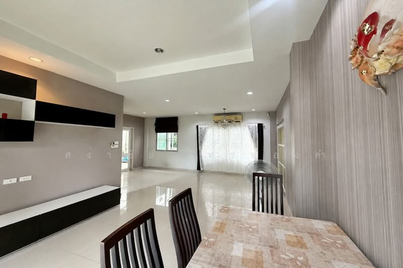 Villa Nova Watcharapol-Saimai, Bangkok, Sai Mai Road, Sai Mai, Bangkok, 4 Bedrooms, 165 sqm, Single Detached House For Sale, by สง่าชัย ไทรทองคำ, 500440810 - DDproperty.com
