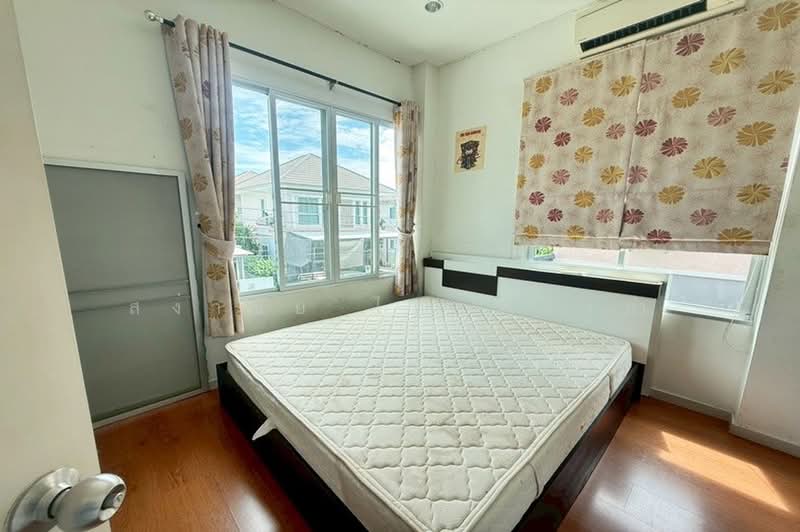 Villa Nova Watcharapol-Saimai, Bangkok, Sai Mai Road, Sai Mai, Bangkok, 4 Bedrooms, 165 sqm, Single Detached House For Sale, by สง่าชัย ไทรทองคำ, 500440810 - DDproperty.com