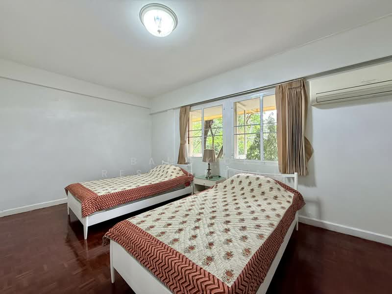 Mukda Mansion, Bangkok, 21 Soi Sukhumvit 43, Khlong Tan Nua, Watthana, Bangkok, 2 Bedrooms, 150 sqm, Apartment For Rent, by Bangkok Residential, 500440829 - DDproperty.com