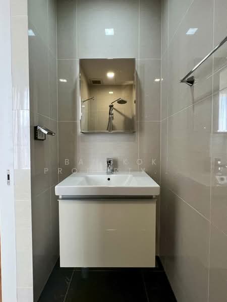 Park Origin Phrom Phong (Park 24), Bangkok, 68 Soi Sukhumvit 24, Khong Tan, Khlong Toei, Bangkok, 2 Bedrooms, 55 sqm, Condo For Rent, by BANGKOK PROPERTY AGENTS, 500440836 - DDproperty.com