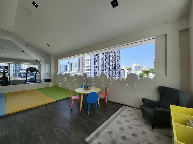GM Residence, Bangkok, Soi Ekkamai 18, Khlong Tan Nua, Watthana, Bangkok, 3 Bedrooms, 220 sqm, Apartment For Rent, by Bangkok Residential, 500440841 - DDproperty.com