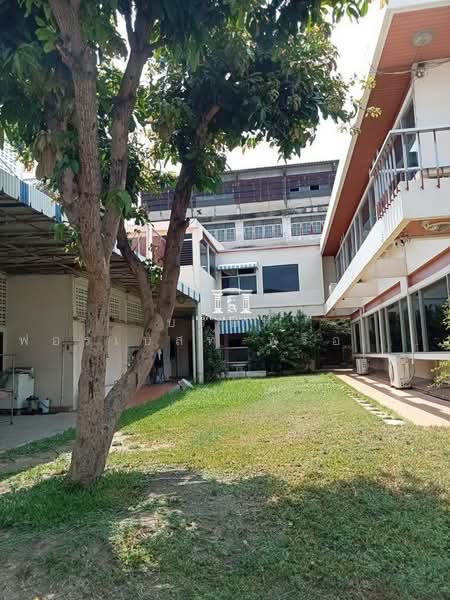 45971 – เพียง 290 เมตรจากถนนใหญ่ประชาอุทิศ! ขายที่ดินพร้อมโกดังผืนใหญ่ 2 ไร่ครึ่ง รถขนนส่งเข้า-ออกสะ, กรุงเทพ, ประชาอุทิศ, ราษฎร์บูรณะ, กรุงเทพ, 3,980 ตร.ม., ที่ดิน ขาย, โดย บริษัท ฟอร์เบสท์ พร็อพเพอร์ตี้ส์ จำกัด, 500440850 - DDproperty.com