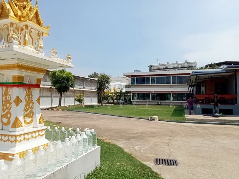 45971 – เพียง 290 เมตรจากถนนใหญ่ประชาอุทิศ! ขายที่ดินพร้อมโกดังผืนใหญ่ 2 ไร่ครึ่ง รถขนนส่งเข้า-ออกสะ, กรุงเทพ, ประชาอุทิศ, ราษฎร์บูรณะ, กรุงเทพ, 3,980 ตร.ม., ที่ดิน ขาย, โดย บริษัท ฟอร์เบสท์ พร็อพเพอร์ตี้ส์ จำกัด, 500440850 - DDproperty.com