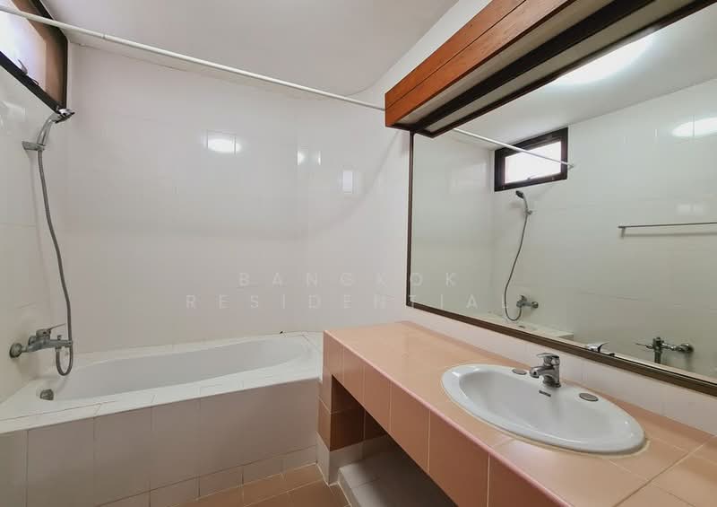Jamy Twin Mansion, Bangkok, Soi Sukhumvit 31, Khlongtoei Nua, Watthana, Bangkok, 3 Bedrooms, 220 sqm, Apartment For Rent, by Bangkok Residential, 500440852 - DDproperty.com