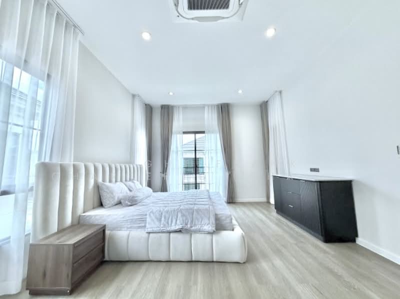 Setthasiri Bangna Km.10, Samut Prakan, Bangphli Yai, Bang Plee, Samut Prakan, 4 Bedrooms, 310 sqm, Single Detached House For Rent, by Knight Frank Chartered (Thailand) Co.,Ltd, 500440866 - DDproperty.com