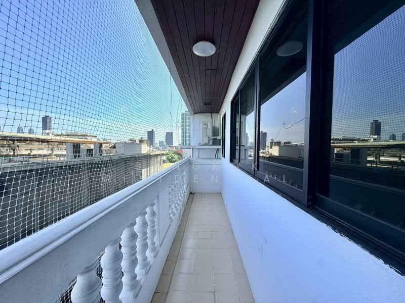 United Tower Thonglor, Bangkok, 333 Soi Thonglor 17, Khlong Tan Nua, Watthana, Bangkok, 2 Bedrooms, 108 sqm, Condo For Rent, by Bangkok Residential, 500440887 - DDproperty.com