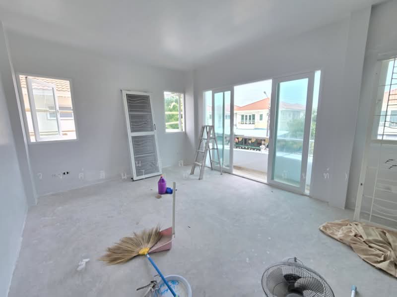Supalai Garden Ville Wongwean-Lam Luk Ka Klong 5, Pathum Thani, Soi Bueng Kham Proi, Bung Kham Proi, Lam Luk Ka, Pathum Thani, 3 Bedrooms, 200 sqm, Single Detached House For Sale, by นภัสศรณ์ วงศ์สินไทยกร (นันท์), 500440944 - DDproperty.com
