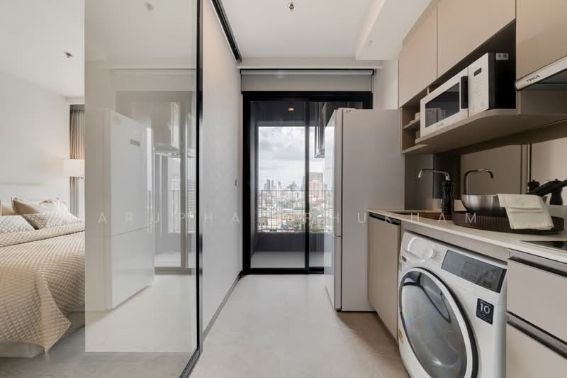 Coco Parc, Bangkok, 1150 Rama 4 Road, Khlong Toei, Bangkok, Studio, 27 sqm, Condo For Sale, by Jaruphat Phukham, 500440945 - DDproperty.com