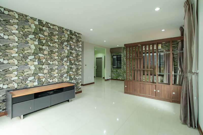 Pruksa Town Serenity 2 Petchkasem 81 : พฤกษาทาวน์ เซเรนิตี้ 2 เพชรเกษม 81, กรุงเทพ, ถนนเพชรเกษม, หนองแขม, กรุงเทพ, 195 ตร.ม., บ้านเดี่ยว ขาย, โดย คุณชนะศึก อุจจาภิมุข, 500440974 - DDproperty.com