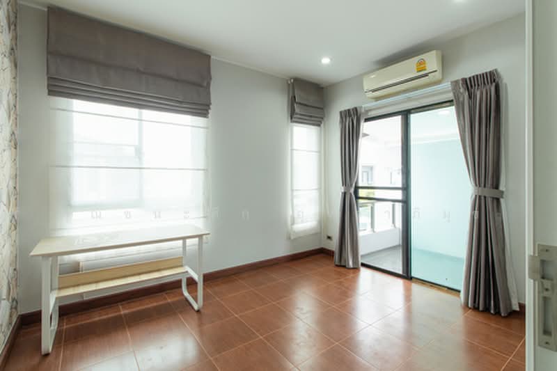 Pruksa Town Serenity 2 Petchkasem 81 : พฤกษาทาวน์ เซเรนิตี้ 2 เพชรเกษม 81, กรุงเทพ, ถนนเพชรเกษม, หนองแขม, กรุงเทพ, 195 ตร.ม., บ้านเดี่ยว ขาย, โดย คุณชนะศึก อุจจาภิมุข, 500440974 - DDproperty.com