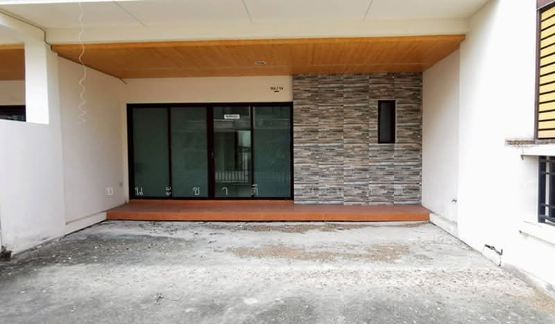 Infinity Townhome Baan Kluay-Sainoi, Nonthaburi, Ban Kluay-Sai Noi Road, Phimonrat, Bang Bua Thong, Nonthaburi, 3 Bedrooms, 160 sqm, Townhouse For Sale, by ชนะชาติ นนท์ตา, 500440977 - DDproperty.com
