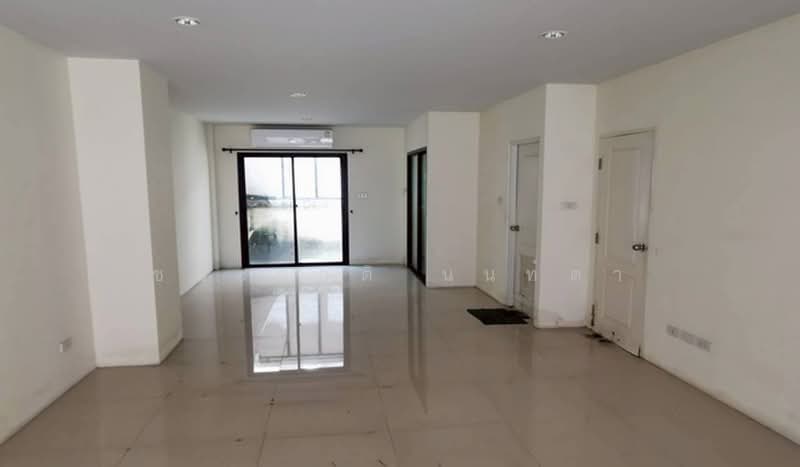 Infinity Townhome Baan Kluay-Sainoi : อินฟินิตี้ ทาวน์โฮม บ้านกล้วย-ไทรน้อย, นนทบุรี, ถนน บ้านกล้วย-ไทรน้อย, พิมลราช, บางบัวทอง, นนทบุรี, 160 ตร.ม., ทาวน์เฮ้าส์ ขาย, โดย ชนะชาติ นนท์ตา, 500440977 - DDproperty.com
