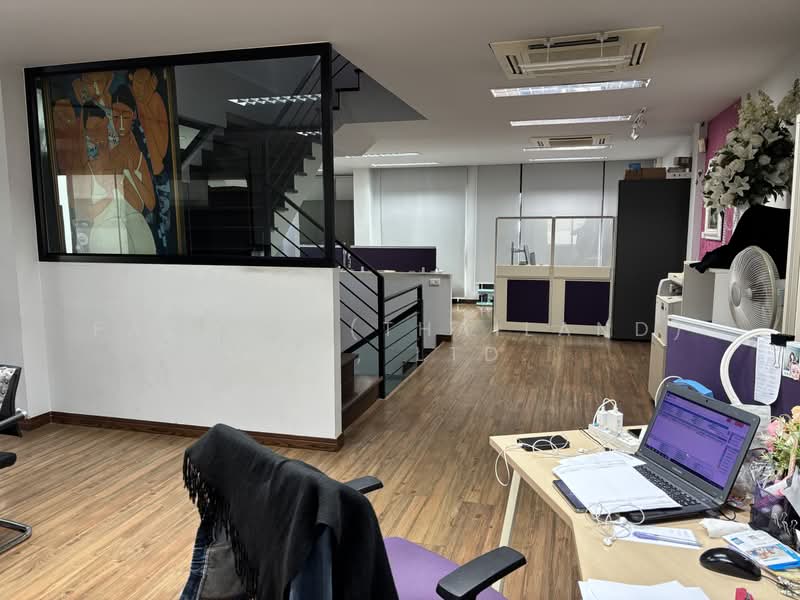 ขายโฮมออฟฟิศ 4 ชั้น นวมินทร์ 36 ใกล้เกษตร–นวมินทร์ ราคาต่ำกว่าตลาด, กรุงเทพ, คลองกุ่ม, บึงกุ่ม, กรุงเทพ, 545 ตร.ม., ทาวน์เฮ้าส์ ขาย, โดย Fazwaz (Thailand) Co., Ltd., 500440978 - DDproperty.com