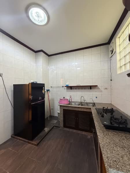 ทำเลซ.บรมราชชนนี 4 ใกล้เซ็นทรัลปิ่นเกล้า ให้เช่าทาวน์เฮ้าส์ 3 ชั้น บ้านพร้อมอยู่ ทำเลดี ทำออฟฟิศได้, กรุงเทพ, บรมราชชนนี, บางบำหรุ, บางพลัด, กรุงเทพ, 200 ตร.ม., ทาวน์เฮ้าส์ ให้เช่า, โดย บุษบา รัตนวงษ์ชัย, 500440981 - DDproperty.com