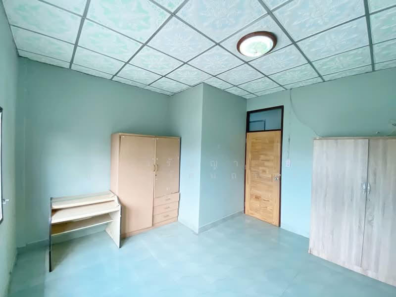 ทาวน์เอ้าส์ บ้านสวนทองวิลล่า 7 คลอง 4, Pathum Thani, Lat Sawai, Lam Luk Ka, Pathum Thani, 2 Bedrooms, 120 sqm, Townhouse For Sale, by วรัญญา อาชวรัตน์ถาวร, 500440985 - DDproperty.com