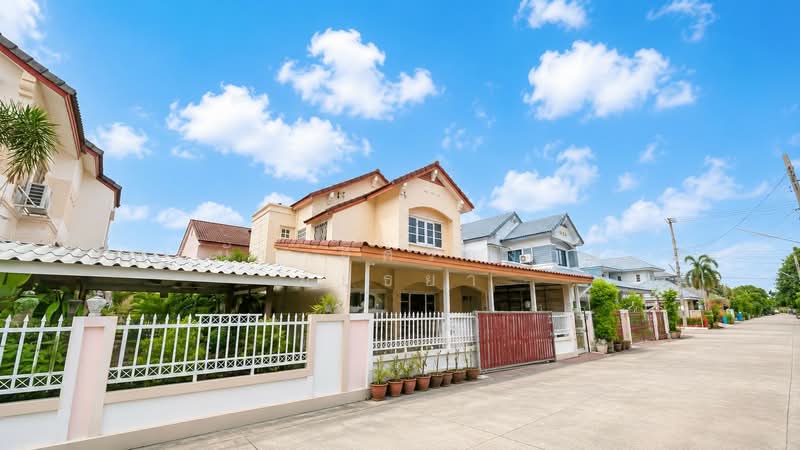 Chonchuen 1 Village : หมู่บ้านชนชื่น 1, กรุงเทพ, แขวงทวีวัฒนา เขตทวีวัฒนา กรุงเทพมหานคร, ทวีวัฒนา, ทวีวัฒนา, กรุงเทพ, 241 ตร.ม., บ้านเดี่ยว ขาย, โดย ภัทรนัน อิศรางกูร ณ อยุธยา, 500440988 - DDproperty.com