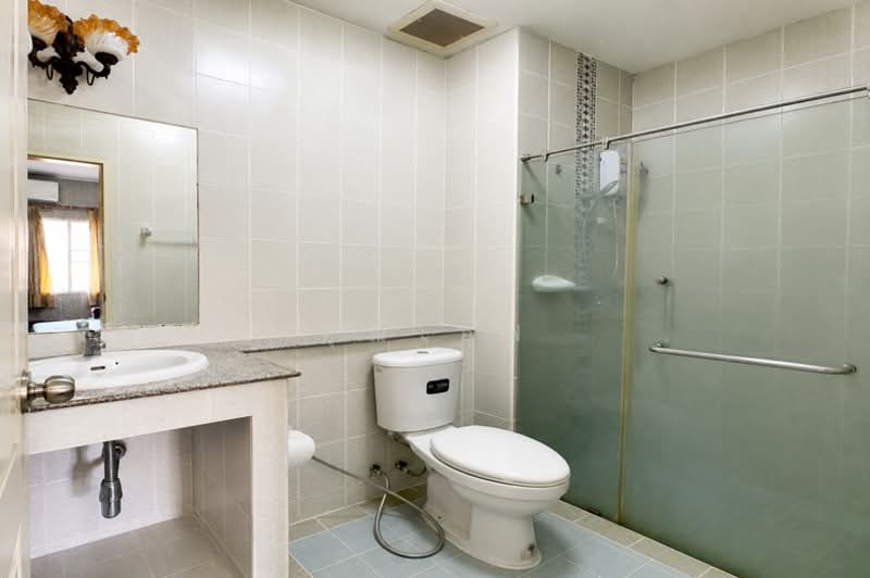 หมู่บ้านเฟรชวิลล่า, Bangkok, ถนนนวลจันทร์, Khlong Kum, Bueng Kum, Bangkok, 3 Bedrooms, 200 sqm, Townhouse For Sale, by คุณเอฟ, 500440996 - DDproperty.com