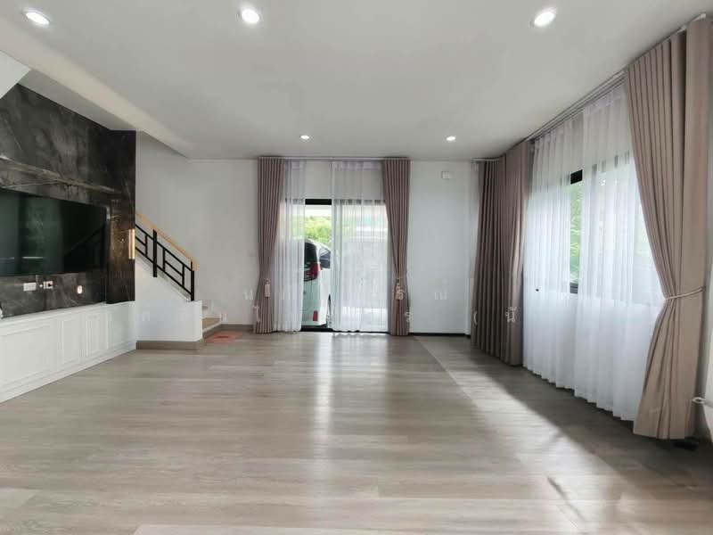 NC On Green Palm Park, Pathum Thani, Lat Sawai, Lam Luk Ka, Pathum Thani, 3 Bedrooms, 150 sqm, Semi-Detached House (Twin House) For Sale, by นภัสศรณ์ วงศ์สินไทยกร (นันท์), 500440999 - DDproperty.com