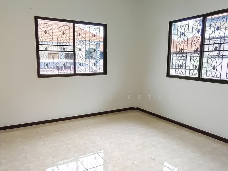 House for Sale Noen Phlap Whan East Pattaya 2 Bedroom, Chon Buri (Pattaya), Bang Lamung, Bang Lamung (Pattaya), Chon Buri (Pattaya), 2 Bedrooms, 324 sqm, Single Detached House For Sale, by PLC Real Estate, 500441033 - DDproperty.com