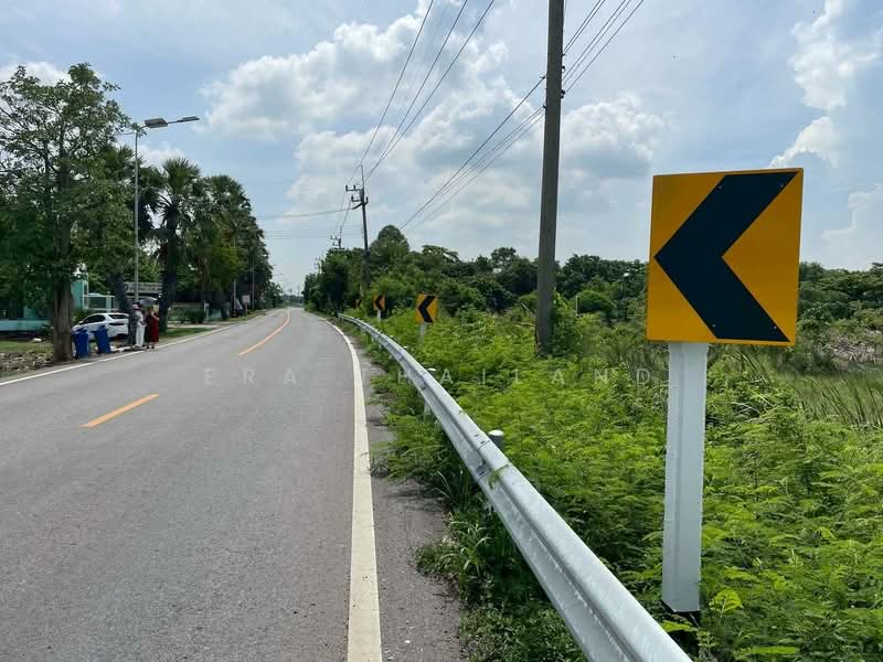 ขายด่วน! ที่ดินแปลงสวย ติดถนนใหญ่ ทำเลศักยภาพ ต.คลองหลวงแพ่ง อ.เมืองฉะเชิงเทรา จังหวัดฉะเชิงเทรา, Chachoengsao, Khlong Luang Phaeng, Muang Chachoengsao, Chachoengsao, , 22,156 sqm, Land For Sale, by ERA Thailand, 500441044 - DDproperty.com