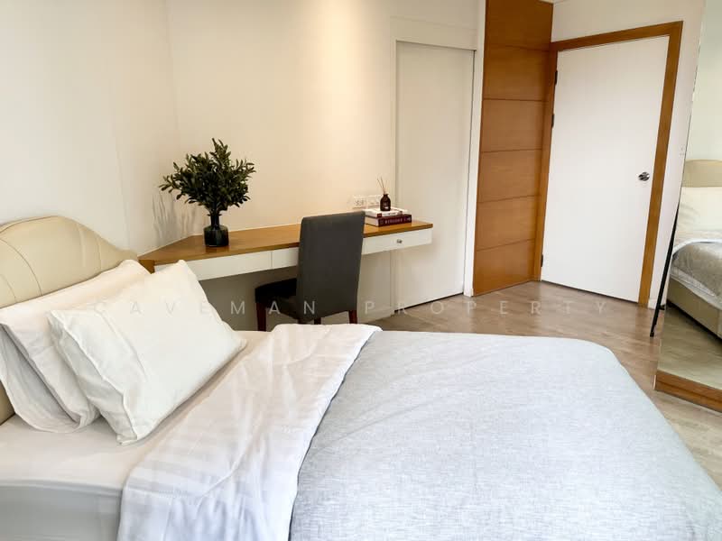 The Royal Place 1, Bangkok, Rajdamri, Lumphini, Pathum Wan, Bangkok, 2 Bedrooms, 84 sqm, Condo For Rent, by Caveman Property, 500441052 - DDproperty.com