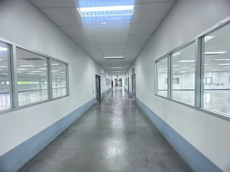 ขายโรงงาน 4 ไร่ พื้นที่สีม่วง เขตลาดกระบัง, กรุงเทพ, ทับยาว, ลาดกระบัง, กรุงเทพ, 4,400 ตร.ม., โกดัง-โรงงาน ขาย, โดย Prapassara Muangpin, 500441055 - DDproperty.com