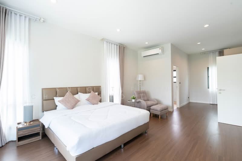 Setthasiri Bangna Km.10, Samut Prakan, Bangphli Yai, Bang Plee, Samut Prakan, 4 Bedrooms, 247 sqm, Single Detached House For Rent, by Knight Frank Chartered (Thailand) Co.,Ltd, 500441077 - DDproperty.com