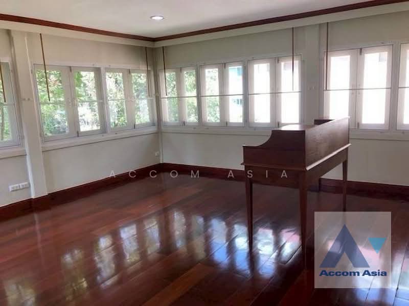 Detached Family Home with Large Garden in Sukhumvit, Near BTS Asoke (AA13475), Bangkok, Khlong Tan Nua, Watthana, Bangkok, 3 Bedrooms, 961 sqm, Single Detached House For Rent, by Accom Asia, 500441143 - DDproperty.com