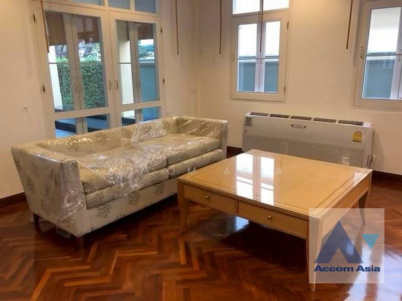 Detached Family Home with Large Garden in Sukhumvit, Near BTS Asoke (AA13475), Bangkok, Khlong Tan Nua, Watthana, Bangkok, 3 Bedrooms, 961 sqm, Single Detached House For Rent, by Accom Asia, 500441143 - DDproperty.com
