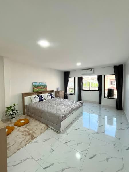 3-story Townhouse Ram Intra 34 Intersection 10, Bangkok, Tha Rang, Bang Khen, Bangkok, 4 Bedrooms, 200 sqm, Townhouse For Rent, by NR agent, 500441191 - DDproperty.com