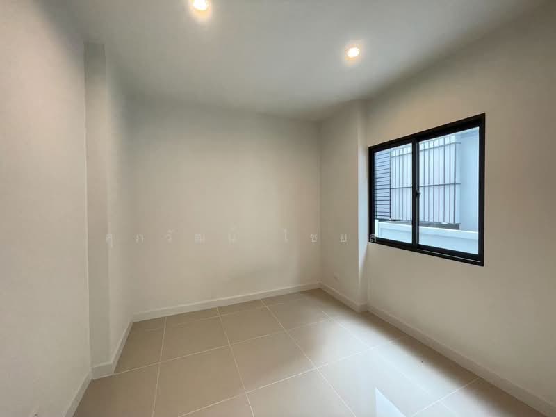 Thana Village Wongwaen-Pinklao, Nonthaburi, Sala Klang, Bang Kruai, Nonthaburi, 4 Bedrooms, 140 sqm, Semi-Detached House (Twin House) For Sale, by ศุภวัฒน์ ไชยสาร, 500441193 - DDproperty.com