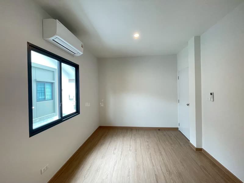 Thana Village Wongwaen-Pinklao, Nonthaburi, Sala Klang, Bang Kruai, Nonthaburi, 4 Bedrooms, 140 sqm, Semi-Detached House (Twin House) For Sale, by ศุภวัฒน์ ไชยสาร, 500441193 - DDproperty.com