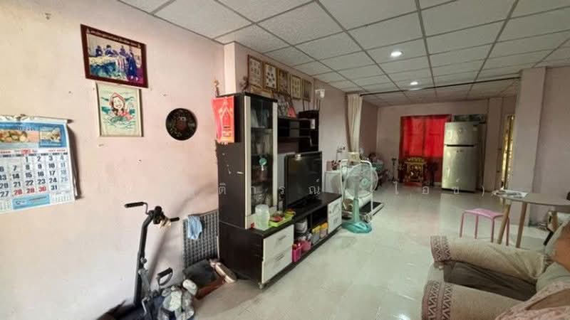 หมู่บ้าน สิวารัตน์ 10, นครปฐม, คลอง, บางแขม, เมืองนครปฐม, นครปฐม, 120 ตร.ม., ทาวน์เฮ้าส์ ขาย, โดย คุณ รัฐติกรณ์ (ไอซ์), 500441216 - DDproperty.com