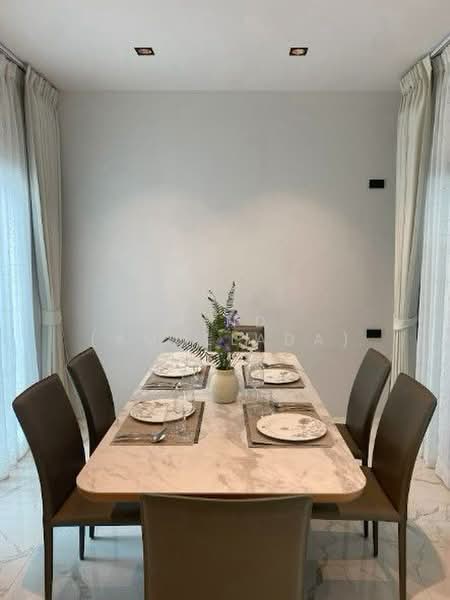 89 Residence Ratchada-Rama 9, Bangkok, Huai Khwang, Bangkok, 4 Bedrooms, 250 sqm, Single Detached House For Rent, by Mind (Amollada), 500441235 - DDproperty.com