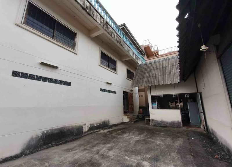 ที่ดินพร้อมตึกพาณิชย์ 2 ชั้นครึ่ง 3 คูหา 191 ตรว. ใกล้ รพ.เวียงป่าเป้า เชียงราย, Chiang Rai, ทล.118, Wiang, Wiang Pa Pao, Chiang Rai, , 500 sqm, Shophouse For Sale, by ฌัชษชี ฌัชปภาส์มณ, 500441245 - DDproperty.com