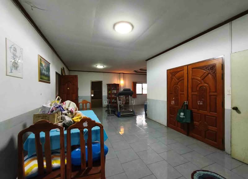 ที่ดินพร้อมตึกพาณิชย์ 2 ชั้นครึ่ง 3 คูหา 191 ตรว. ใกล้ รพ.เวียงป่าเป้า เชียงราย, Chiang Rai, ทล.118, Wiang, Wiang Pa Pao, Chiang Rai, , 500 sqm, Shophouse For Sale, by ฌัชษชี ฌัชปภาส์มณ, 500441245 - DDproperty.com